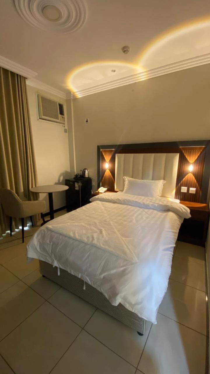 Diva Hotel 2 Jiddah Esterno foto